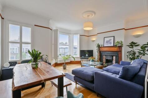 Hurstbourne Road, Forest Hill, SE23