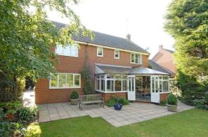 Holly Tree House, Welford Road, Northampton NN6 8SJ