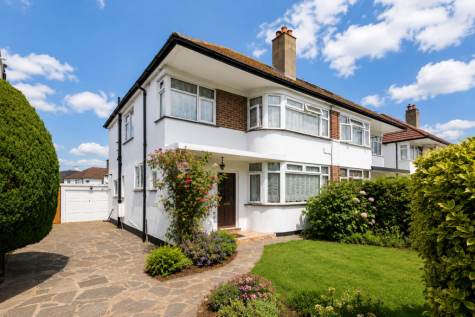 Warrender Way, Ruislip