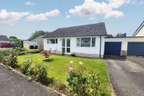 13, Melway Gardens, Blandford Forum DT11 8EP