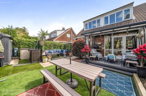 Edward Road, Shaw, Oldham, Greater Manchester, OL2