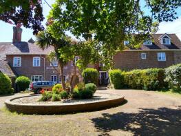 16, Stickworth Hall, Stickworth Lane, Newport PO30 3AP