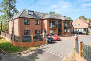 1, Brackworth, Larges Bridge Drive, Bracknell RG12 9TL