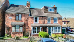 2, Grasmere Terrace, Woodbury Road, Hawkhurst, Cranbrook TN18 4BY