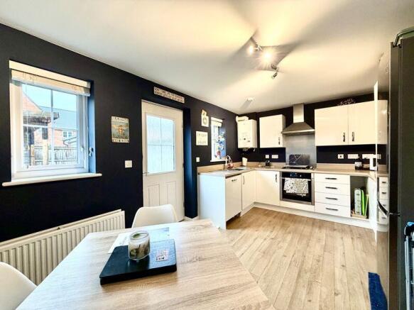 Dining Kitchen