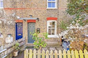 11, Waldeck Terrace, Mortlake, London SW14 7HE
