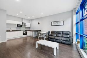 Flat 14, 242 Axis House, Bath Road, Hayes UB3 5AY