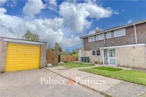 1, Ambulance Houses, Seaman Avenue, Saxmundham IP17 1DZ