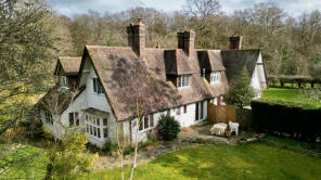 Little Reddon Wyck, Marriotts Avenue, Great Missenden HP16 9QL