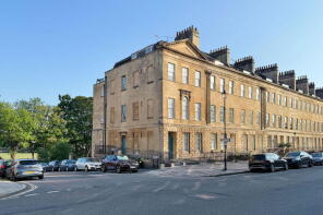 Flat 2, Beckford House, Great Pulteney Street, Bathwick, Bath BA2 4DL