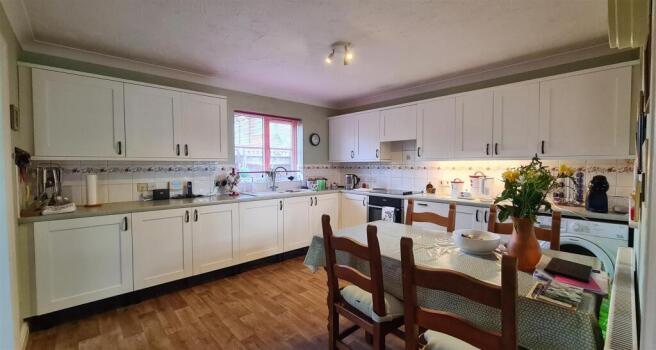 Kitchen / Diner