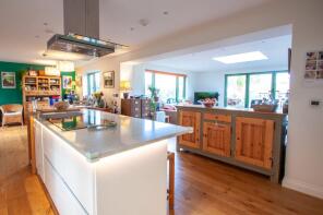 Kayles House, Camp Road, Bristol BS35 1PR
