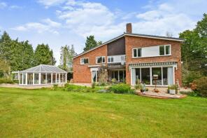 Woodley House, Football Green, Lyndhurst SO43 7FR