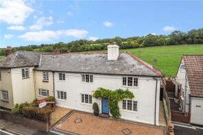 Strawberry Cottage, Winchester Road, Langrish, Petersfield GU32 1RD