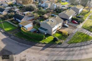 2, Greenfields, Earith PE28 3QH