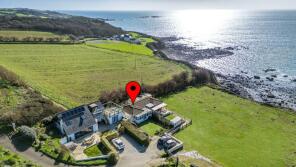 Mermaid, Turnpike Road, Marazion TR17 0DQ