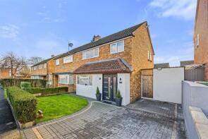 7, Selkirk Grove, Milton Keynes MK3 7NL