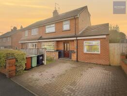 35, Cotefields Avenue, Farsley, Pudsey LS28 5EJ