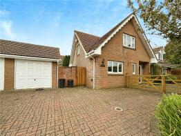 Hill Cottage, Alverstone Road, Sandown PO36 0LE