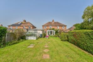 9, The Ridgeway, Ashford TN25 6SE
