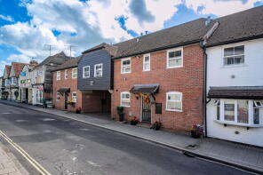 6, Waterloo Court, Whitchurch RG28 7PX