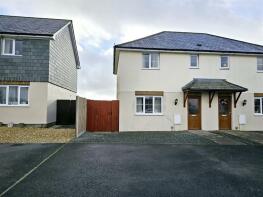 5, East Park, Tregadillett, Launceston PL15 7FA