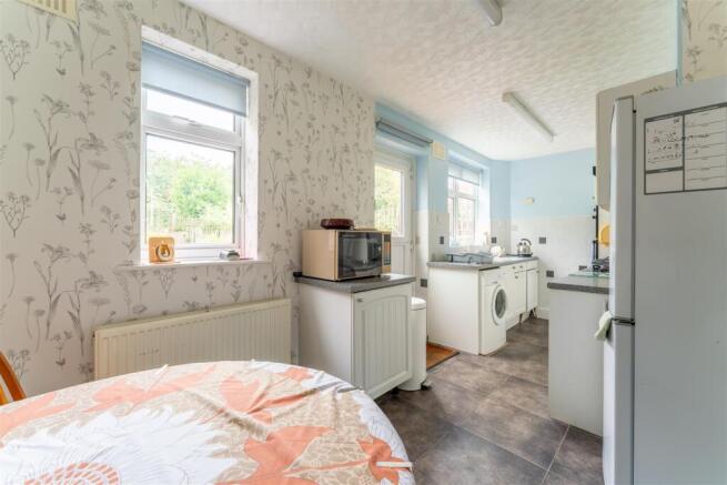 49 Homefarm Kitch.jpg