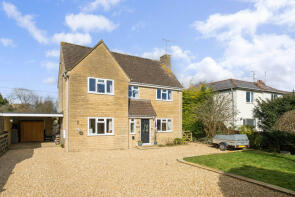 The Chippings, Nursery View, Cirencester GL7 6HN