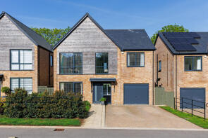 6, John Martin Gardens, Stonehouse GL10 3WB