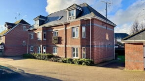 5, Sandstone Grove, Hermitage, Thatcham RG18 9WS