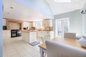 2, Rookyard Cottages, Stone Street, Halesworth IP19 0RN