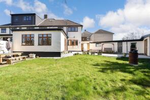 79, Freshwell Avenue, Chadwell Heath, Romford RM6 5DR