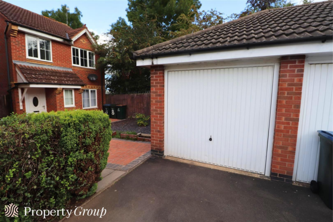 8 Ansell Drive  (1).png