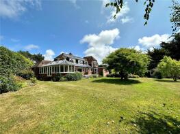 1 Beech Cottage, Lindon Close, Eastbourne BN20 0EX
