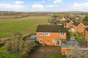 Field View House, Crossing Lane, Banbury OX17 1EX