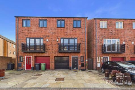 Warren House Road, Allerton Bywater, Castleford, West Yorkshire, WF10