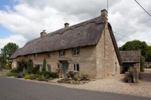 33, Road Through Taynton, Taynton OX18 4UH