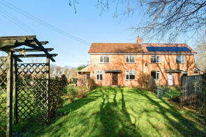 1, Littleham Cottages, Poundisford Road, Pitminster, Taunton TA3 7AU