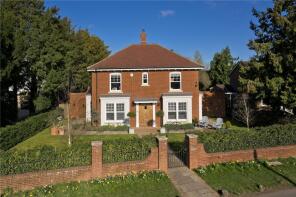 The Chase, Ryebridge Lane, Upper Froyle, Alton GU34 4JX