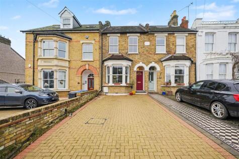 Gordon Hill, Enfield