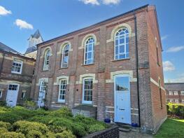 8, Shepherds Way, Lewes BN8 4QQ