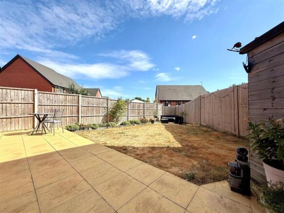 garden 2.jpg