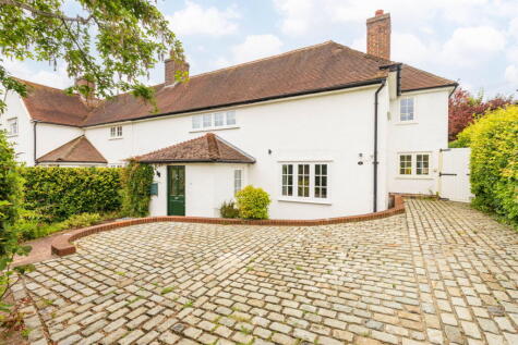 Wilderness Road, Guildford, GU2