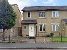 35, Frobisher Approach, Plymouth PL5 3UD