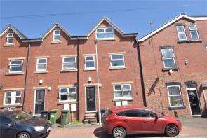 18, Burley Lodge Road, Hyde Park, Leeds LS6 1QP