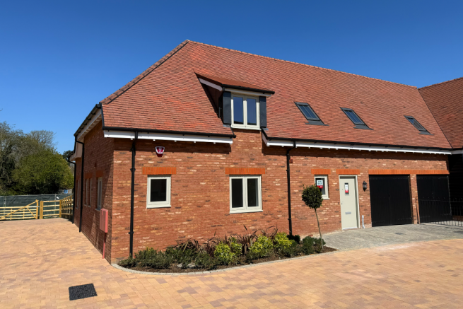 Cart Lodge Plot 2