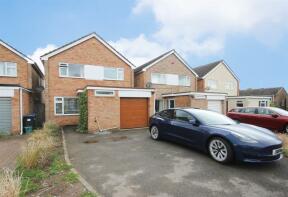11, Cornwall Close, Warwick CV34 5HX