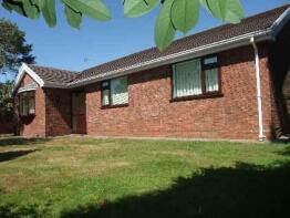 10, Meadow Croft, Southgate, Swansea SA3 2DF