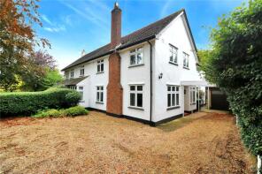 Lane End, Bucks Hill, Kings Langley WD4 9BR