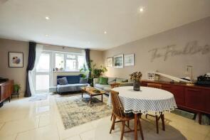 26, Westfield, Bruton BA10 0BT
